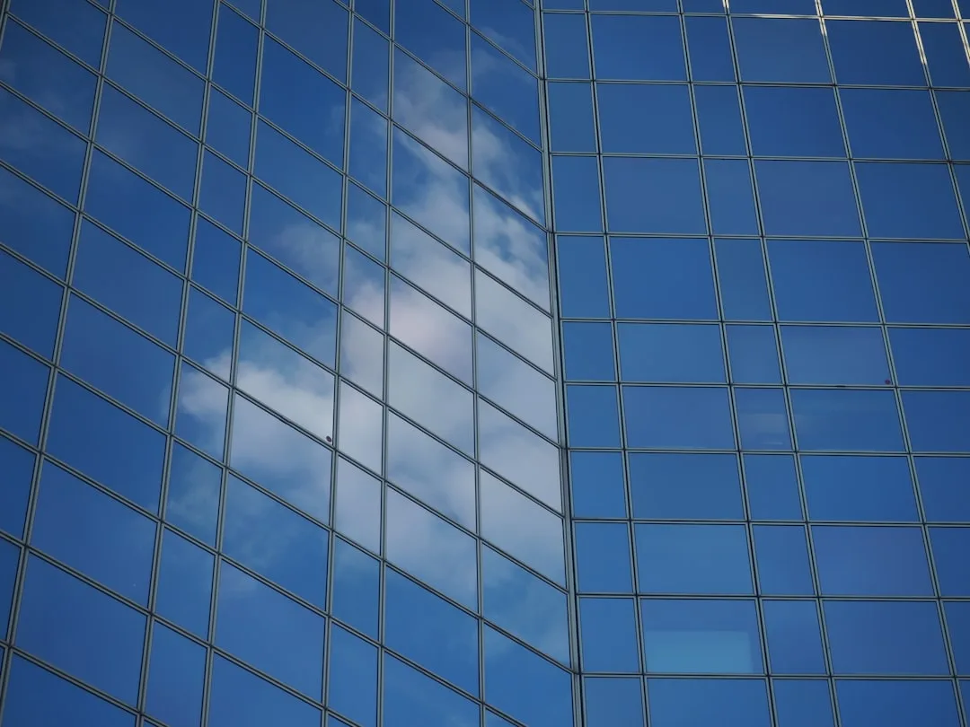 Cloud vs. Lokal: Wo speicherst du deine Arbeit im digitalen Marketing?