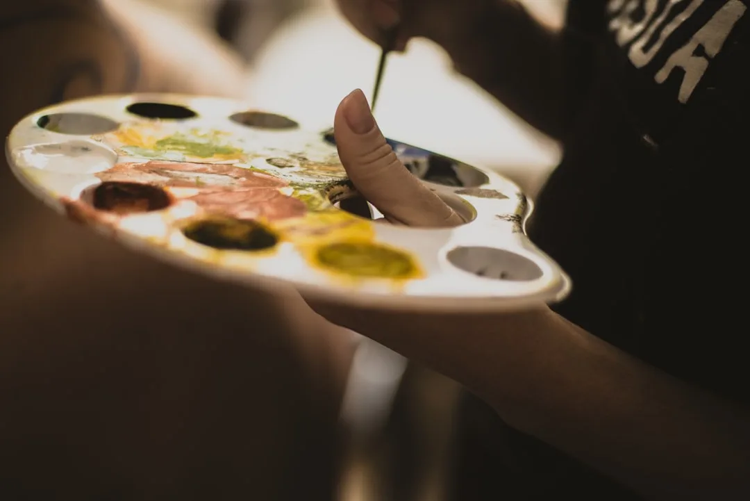 Kunsttherapie entmystifiziert: 6 verbreitete Irrtümer aufgedeckt